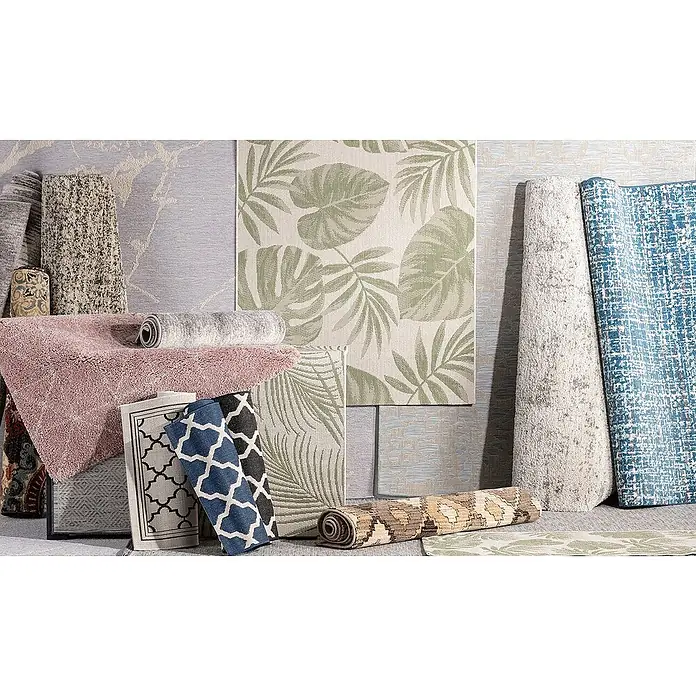 Dekoria Flachgewebeteppich - grün, beige - Eine vielfältige Auswahl an gemusterten Teppichen in verschiedenen Farben und Designs, die eine stilvolle Bodendekoration bieten.