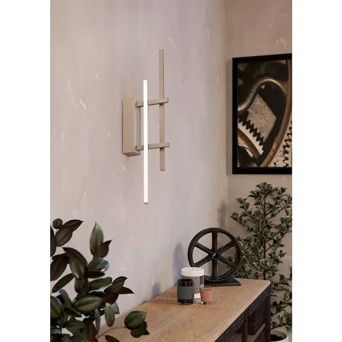 Eglo Aplique de pared LED Trepliiano - 14 W, L x Al: 6 x 45,5 cm, Beige, Blanco cálido, 1.450 lm - Una lámpara de pared LED elegante con un diseño moderno que ofrece iluminación elegante para cualquier interior.
