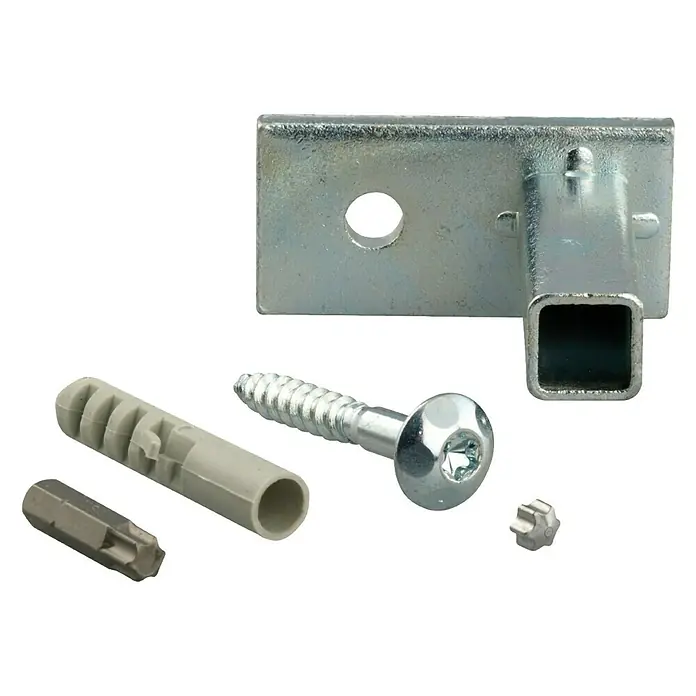 Stabilit Befestigungs-Set für Fenstergitter - Wandmontage, 4 Stk., Befestigung Fensterlaibung - Produktabbildung mit Metallhalterung, Dübel, Schraube und passendem Bit. Ideal für Befestigungen im Innenausbau.