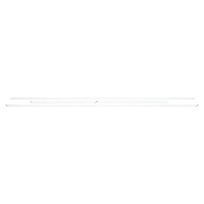 Wandleiste Set - Fläche 190x70cm, Weiß, MDF, Höhe: 1,3 cm, Breite: 2,9 cm - Weiße Holzverkleidung mit einigen Gebrauchsspuren, ideal für rustikale oder DIY-Projekte. Bietet eine schlichte, natürliche Ästhetik.