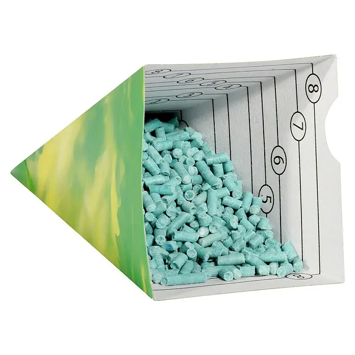 Compo Schneckenkorn - 550 g - Eine Nahaufnahme einer Packung Rattenköder mit blauen Pellets, die in einer nummerierten Schachtel liegen. Ideal zur Schädlingsbekämpfung.