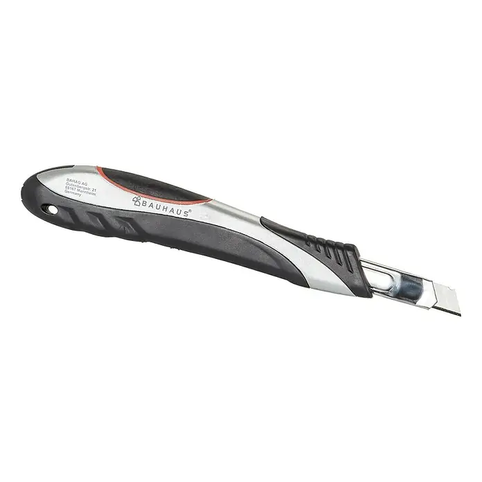 Wisent Cuttermesser - Automatischer Klingenrückzug, Abbrechklinge, Klingenbreite: 9 mm - Abbildung eines Bauhaus-Teppichmessers mit silbernem und schwarzem Griff und einer scharfen Klinge. Ideal für präzise Schnitte und vielfältige Anwendungen.