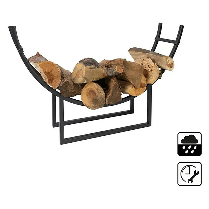 Floordirekt Kaminholzregal Santorini 92 x 21 x 55 cm - Metall, Schwarz - Ein halbrunder Kaminholzständer aus schwarzem Metall mit Holzscheiten darin. Wetterfest und montagebereit.