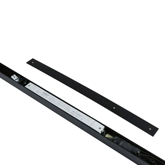 Paulmann Linion Stromeinspeisung Power Channel - 100 x 4 x 4 cm, Signalschwarz, Dimmbar - Aufnahme einer KGP LED-Leuchte mit offenem Gehäuse, die die interne LED-Treiberkomponente zeigt, vor einem dunklen Hintergrund.