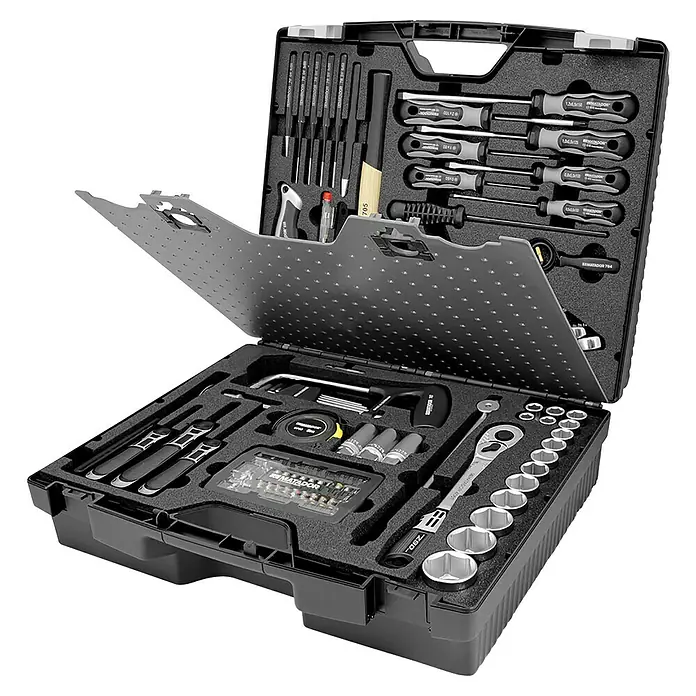 Matador Werkzeugkoffer Blackbox - L x B x H: 160 x 437 x 379 mm, Stahl, 125 -tlg. - Geöffneter Werkzeugkoffer mit ordentlich angeordnetem Werkzeug wie Schraubenziehern, Steckschlüsseln und Zangen.