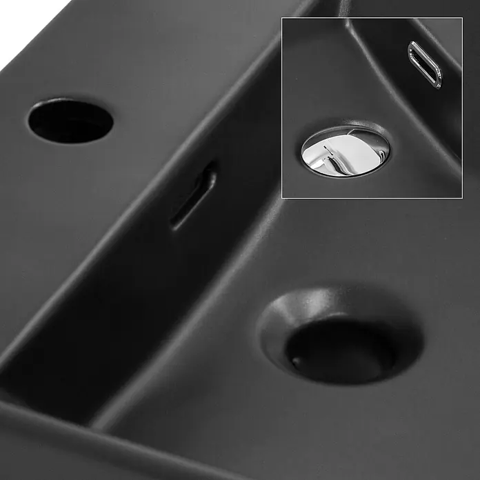 LuxeBath Aufsatzwaschbecken Waschtisch aus Keramik für Badezimmer / Gäste-WC - Ohne Spezialglasur, Schwarz - Nahaufnahme eines modernen, schwarzen Waschbeckens mit Chromarmatur und integriertem Überlauf.