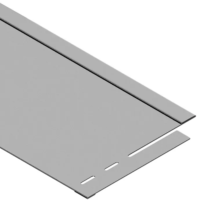 Gardol Rasenkante - 4 Stk., 118 x 13 cm, Grau - Nahaufnahme eines neuen, grauen Metalldachziegels mit gezackten Kanten für ein elegantes und modernes Erscheinungsbild.