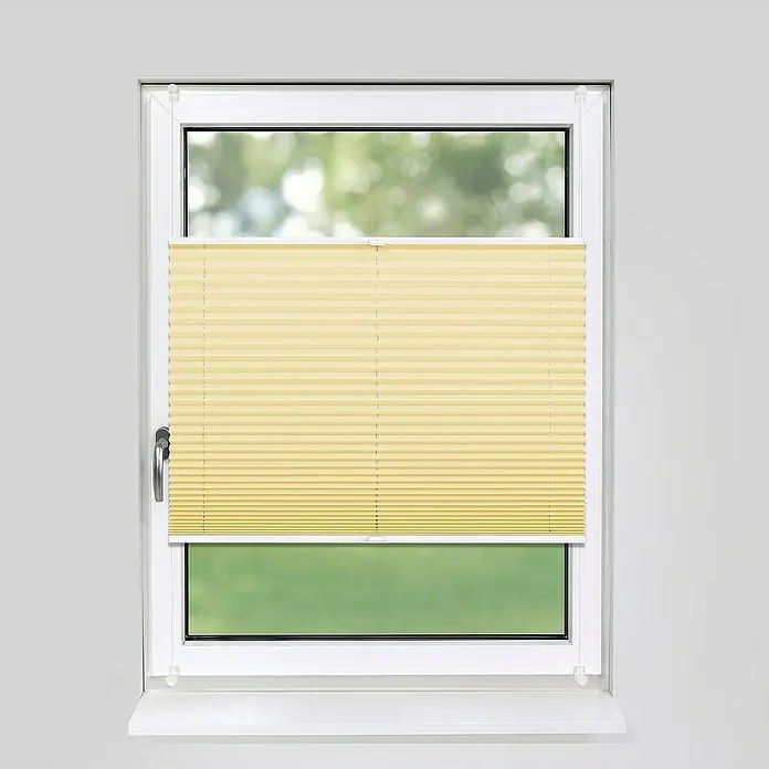 Deco-Raum Plissee ohne Bohren Basic - B x H: 75 x 150 cm, Hellorange - Bild einer beigen, plissierten Jalousie in einem weißen Fensterrahmen, die einen Teil des Fensters bedeckt.