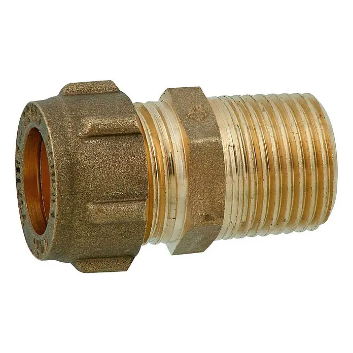 Conex Einschraubverschraubung - Durchmesser: 15 mm, Außengewinde: ½″, Messing - Detailaufnahme eines Messingfittings mit Gewinde für Sanitäranwendungen, ideal für sichere Rohrverbindungen.