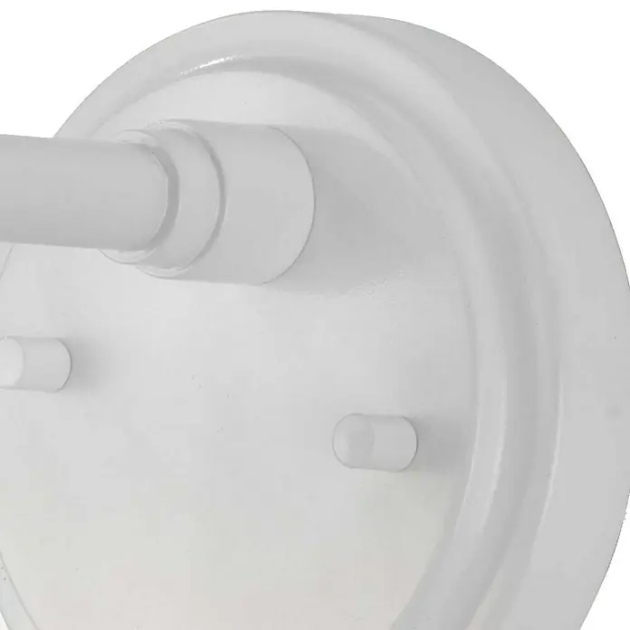Elstead Wandleuchte Morvah - 60 W, L x B x H: 18,9 x 12 x 30 cm, Weiß, E27 - Nahaufnahme einer weißen Wandleuchte. Die Lampe hat ein schlichtes, modernes Design mit einem runden Sockel und einer zylindrischen Fassung.