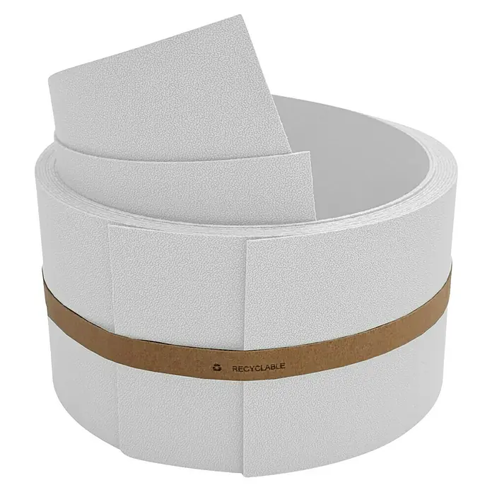 zaun|zu Sichtschutzstreifen Premium 1/2 Set Einzel - 2,55 m x 9,5 cm x 0,1 cm, Weiß transluzent - Aufgerollte, weiße, recycelbare Bordüre zur Dekoration von Oberflächen. Die Bordüre ist mit einem Papierband zusammengebunden.