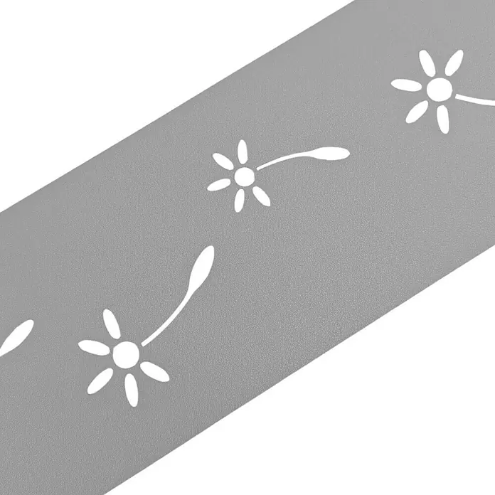 zaun|zu Sichtschutzstreifen Premium Pusteblumen Design - 2,55 m x 19 cm x 0,1 cm, Lichtgrau - Grauer Streifen mit einem zarten, weißen Pusteblumen-Design. Ein elegantes Dekor-Element für moderne Wohnräume.