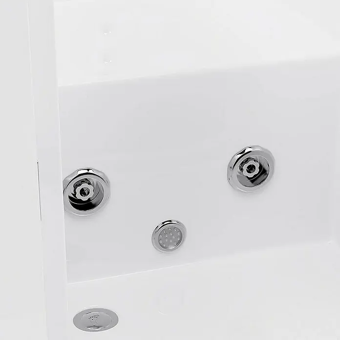 Home Deluxe Badewanne VITAL L - Weiß - Nahaufnahme einer weißen Badewanne mit mehreren verchromten Wasserdüsen, die für ein luxuriöses Badeerlebnis sorgen.