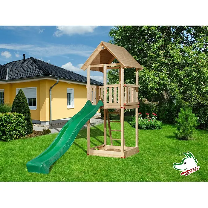 Weka Kinderspielturm Tabaluga - L x B x H: 124 x 100 x 299 cm, Natur - Ein hölzerner Spielturm mit grüner Rutsche im Garten, ideal für Kinder zum Spielen und Spaß haben.