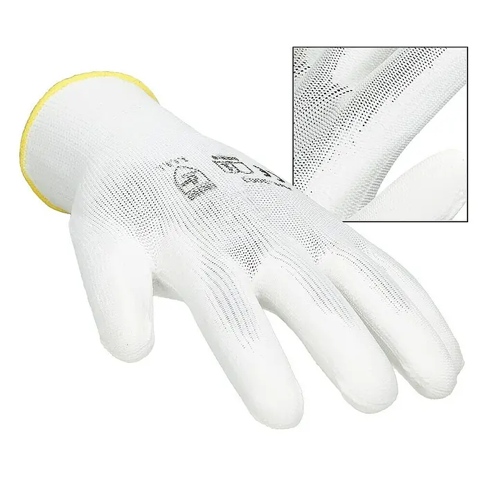 ECD Germany Arbeitshandschuhe 12er Set Mechanikerhandschuhe Größe: M atmungsaktiv & rutschfest - Weiß, Polyester - Abbildung eines weißen Nylongewebe-Handschuhs mit gelben Bündchen für verbesserte Fingerfertigkeit und Komfort beim Tragen.