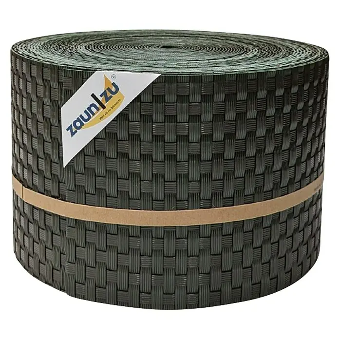 zaun|zu Sichtschutzstreifen Rattan PE - 26 m x 19 cm x 0,2 cm, Grün - Rolle Sichtschutzstreifen Zaunblende in Flechtoptik mit braunem Halteband und Zaunblende-Logo.