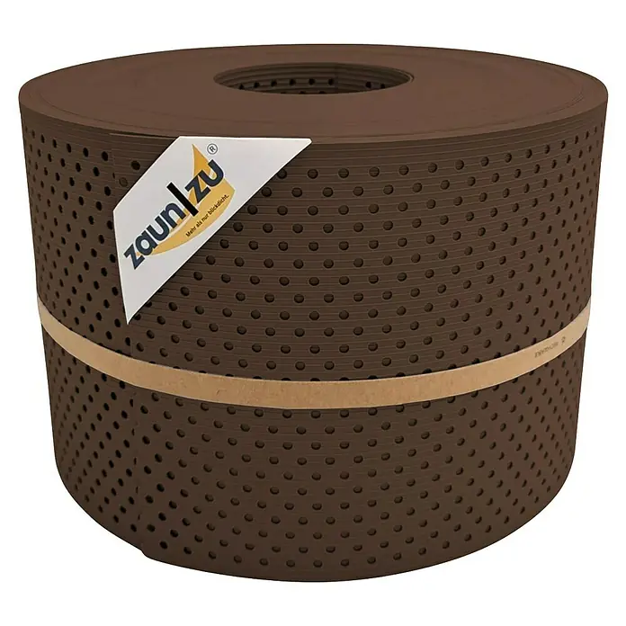 zaun|zu Sichtschutzstreifen Rille Gelocht 15% - 50 m x 19 cm x 0,1 cm, Braun - Braune Zaunfolie auf einer Rolle mit Etikett. Ideal für mehr Privatsphäre im Garten.