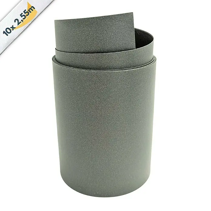 zaun|zu Sichtschutzstreifen Eco Salbei - 2,55 m x 19 cm x 0,1 cm, Salbei, 10 Stk. - Das Produkt ist eine Rolle graues, flexibles Material, möglicherweise für Bastelarbeiten oder zum Auskleiden von Oberflächen, in der Größe 10x 2,55m.