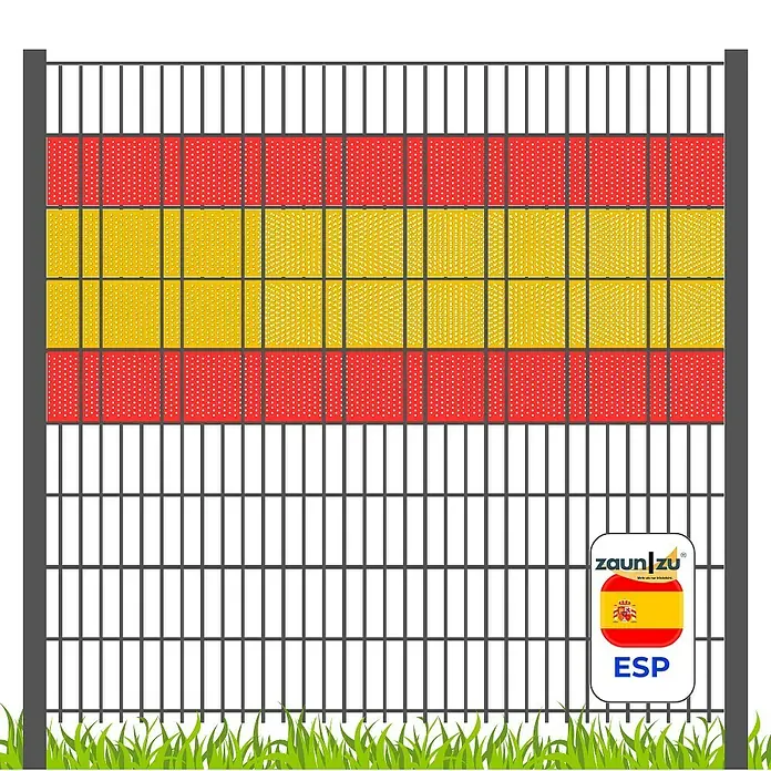 zaun|zu Sichtschutzstreifen Spanien - 19 x 0,1 cm, Rot/Gelb, Volle Streifenbreite Gelocht - Metallzaun mit spanischer Flagge als Sichtschutz. Zaunpaneele in Rot und Gelb. Das Zaun-Logo ist in der unteren Ecke sichtbar.