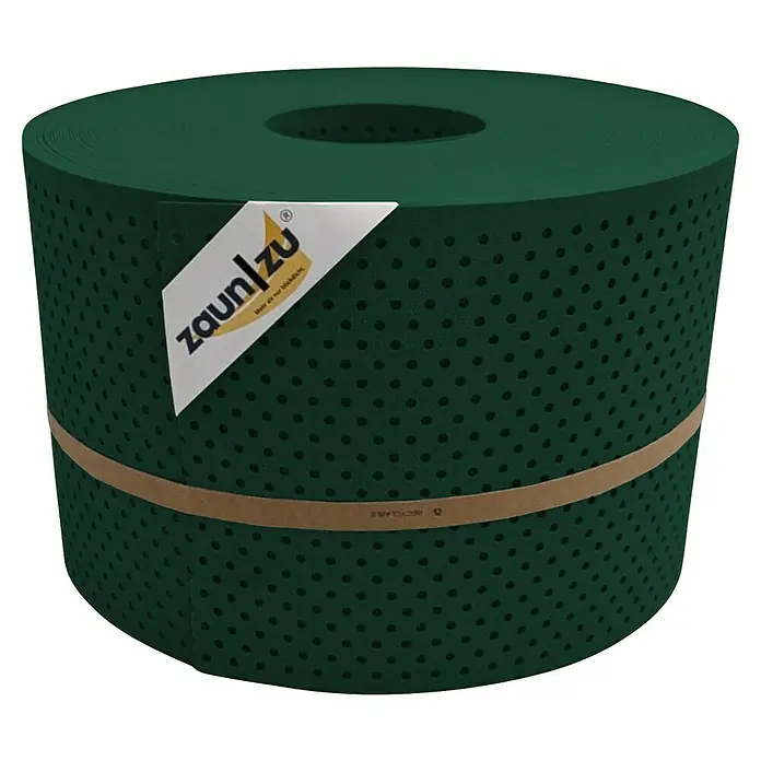 zaun|zu Sichtschutzstreifen Premium Gelocht 15% - 50 m x 19 cm x 0,1 cm, Grün - Grüne Zaunfolie auf einer Rolle, mit kleinen Löchern versehen und einem Papierband umwickelt, ideal für den Sichtschutz.