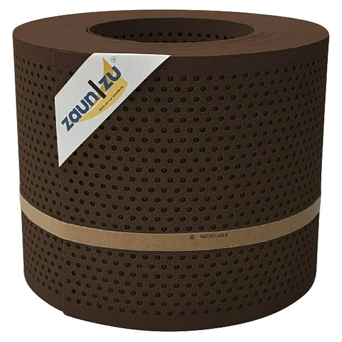 zaun|zu Sichtschutzstreifen Premium Gelocht 20% - 26 m x 19 cm x 0,1 cm, Braun - Zaunfolienrolle in Braun mit Löchern und Banderole. Recyclingfähige Zaunfolie für den Gartenzaun als Sichtschutz.