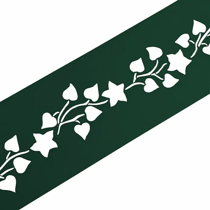 zaun|zu Sichtschutzstreifen Premium - 19 x 0,1 cm, Grün, Florales Design - Elegantes Bild eines dunkelgrünen Bandes mit einem filigranen, weißen Efeumuster, ideal für Dekorationen und kreative Projekte.