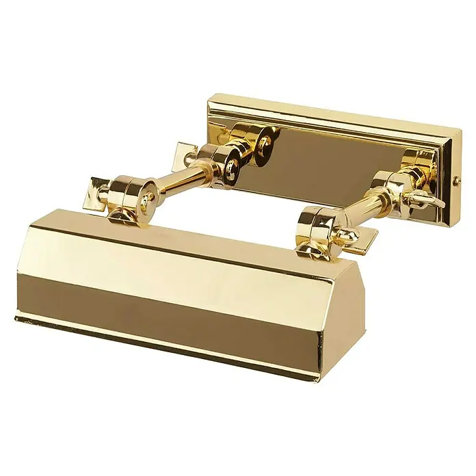 Elstead LED-Bilderleuchte Chawton - 40 W, L x B x H: 18,6 x 18,2 x 11,9 cm, Messing - Nahaufnahme einer eleganten, goldenen Bilderleuchte. Das Licht ist auf das Gemälde ausgerichtet.