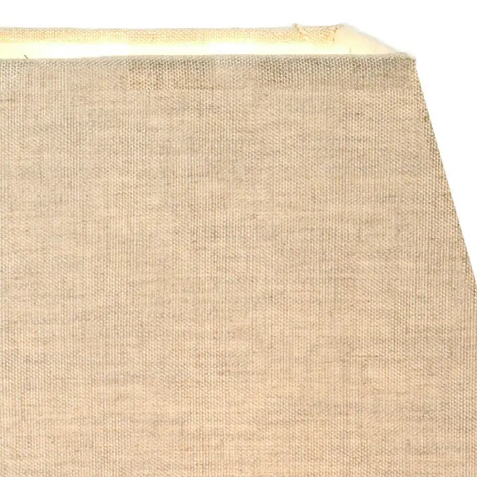 Elstead Tischleuchte Eclipse Pferd - 40 W, L x B x H: 14,5 x 16,5 x 38 cm, Bronze, Beige, E27 - Nahaufnahme einer beigen Leinwand, die sich ideal für künstlerische Projekte und individuelle Dekorationen eignet. Robuste Textur für Farbe.