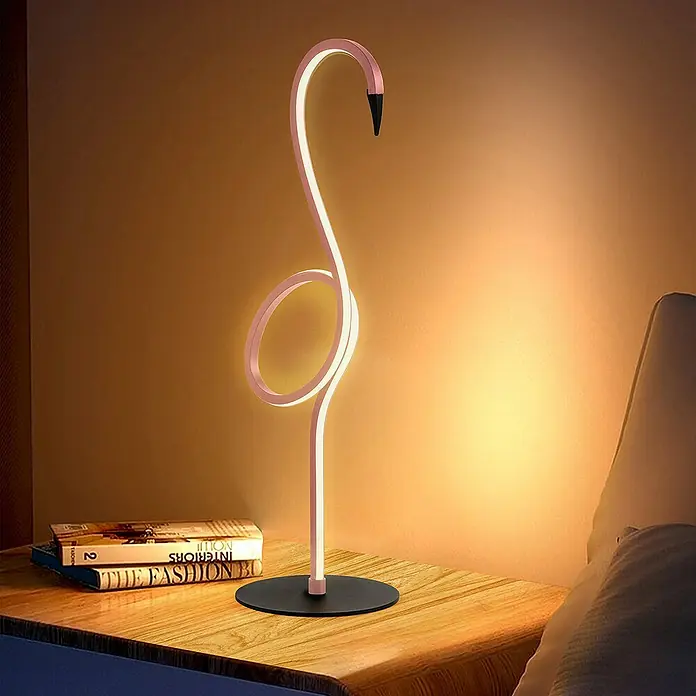 Elstead LED-Tischleuchte Flamingo - 6 W, L x B x H: 15 x 15 x 50 cm, Pink, Warmweiß - Elegante LED-Tischleuchte in Flamingo-Form, ideal als Nachttischlampe. Das sanfte Licht schafft eine angenehme Atmosphäre.