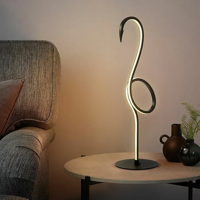 Elstead LED-Tischleuchte Flamingo - 6 W, L x B x H: 15 x 15 x 50 cm, Schwarz, Warmweiß - Elegante Schreibtischlampe in Form eines stilisierten Vogels. Die Lampe ist schwarz mit einer LED-Beleuchtung, die ein warmes Licht abgibt.