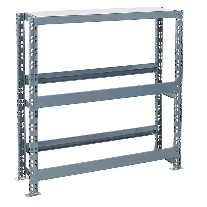 Proregal Getränkekistenregal Tegernsee XL - Traglast pro Boden: 100 kg, Anzahl Böden: 2 Stk., Stecken, Grau - Graues Lagerregal mit drei Regalebenen. Das Regal ist aus Metall und hat viele kleine Löcher an den Seiten.