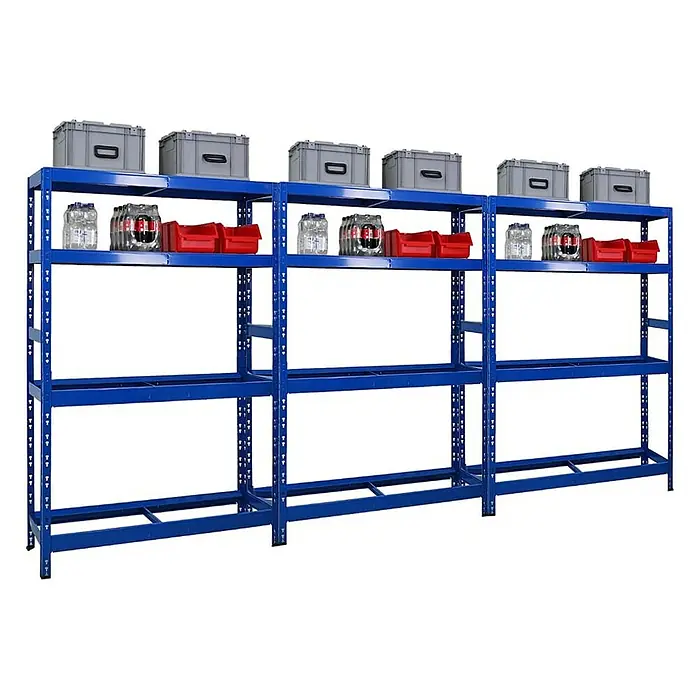 Proregal Reifenregal Mega Deal Tiger mit Fachboden - H x B x T: 180 x 120 x 40 cm, Stecken, Blau - Drei blaue Schwerlastregale mit Aufbewahrungsboxen, Wasserflaschen, Dosen und roten Behältern. Ideal für Garage, Lager oder Werkstatt.