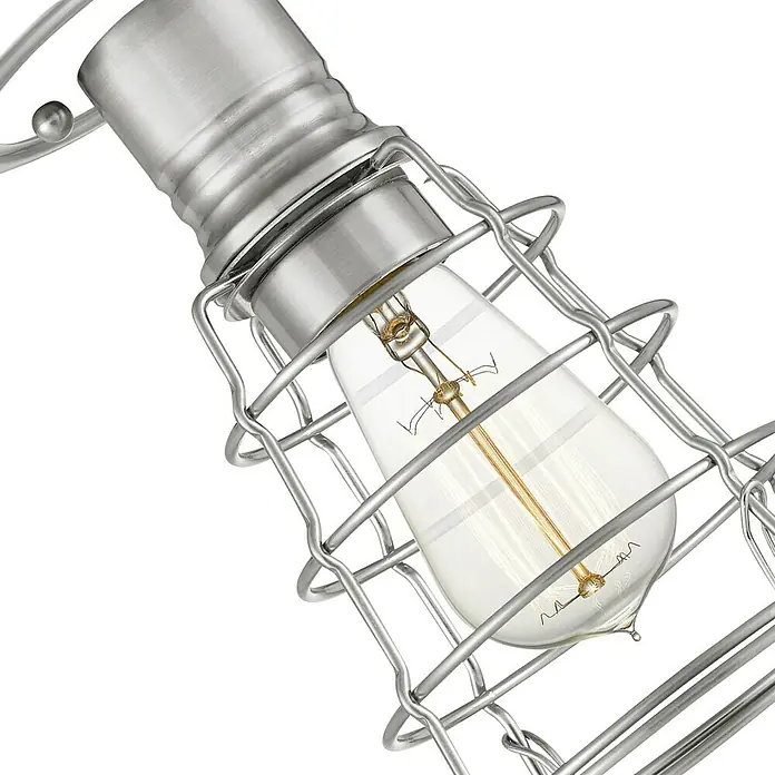 Elstead Deckenleuchte Mixon - 60 W, Ø x H: 14 x 27,1 cm, Nickel gebürstet, E27 - Nahaufnahme einer Edison-Glühbirne in einer Metallgitterhalterung, die ein industrielles, vintage-inspiriertes Design zeigt.