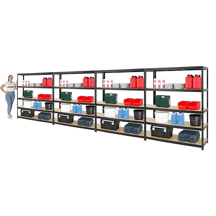 Proregal Schwerlastregal Mega Deal Giant Elephant - H x B x T: 180 x 150 x 45 cm, Traglast pro Boden: 200 kg, Anzahl Böden: 5 Stk., Stecken, Schwarz - Großes, schwarzes Schwerlastregal mit fünf Ablagen zur Lagerung verschiedener Gegenstände, daneben eine Frau.