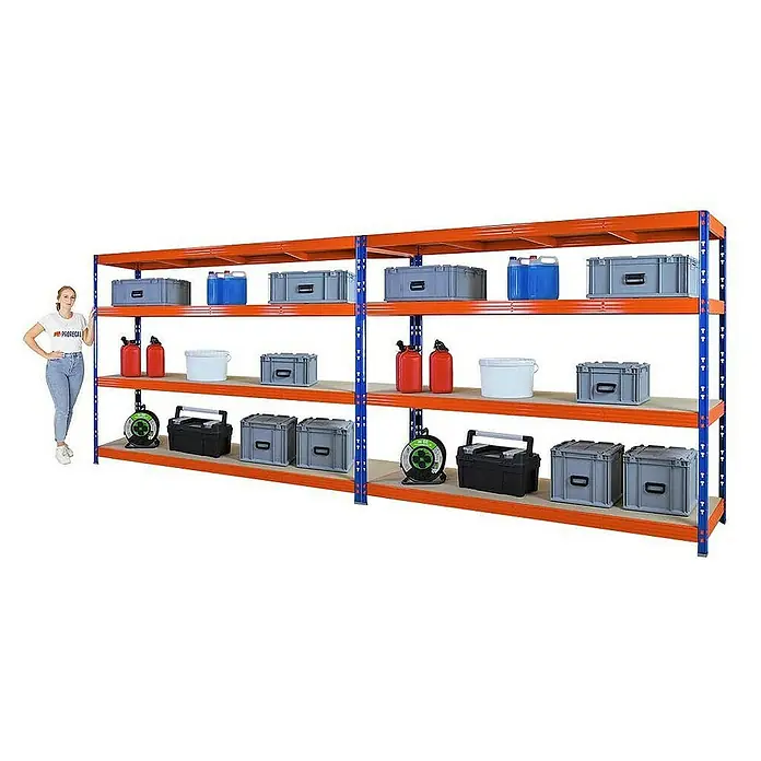 Proregal Schwerlastregal Mega Deal Profi RHINO - Traglast pro Boden: 450 kg, Anzahl Böden: 4 Stk., Stecken, Orange - Ein geräumiges Schwerlastregal mit vier Ebenen, beladen mit Boxen, Kanistern und Werkzeugen, ideal für Lagerung und Organisation.