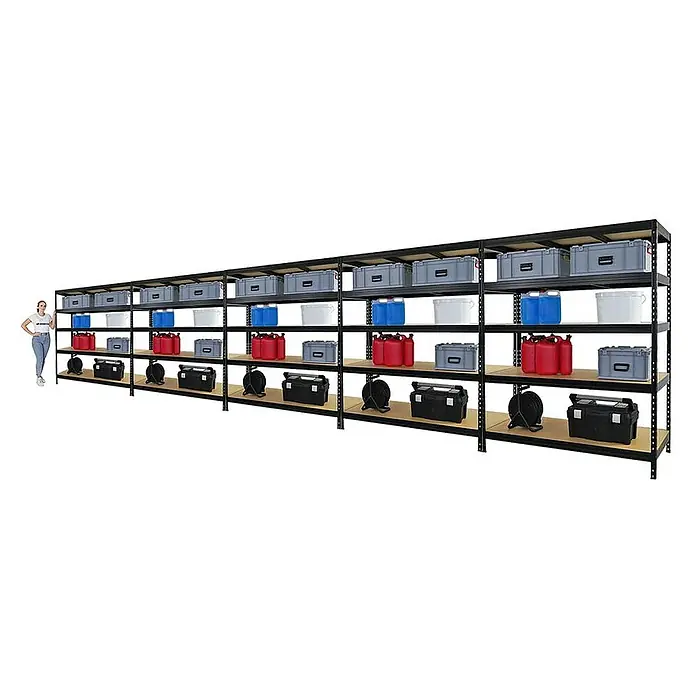 Proregal Schwerlastregal Mega Deal Rivet - H x B x T: 180 x 150 x 60 cm, Traglast pro Boden: 250 kg, Anzahl Böden: 5 Stk., Stecken, Schwarz - Eine lange Reihe schwarzer Regale mit hellbraunen Regalböden, gefüllt mit verschiedenen Behältern und Aufbewahrungsboxen.
