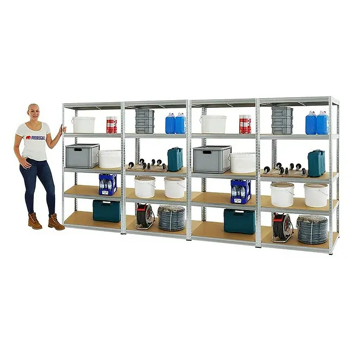 Proregal Schwerlastregal Mega Deal Slim Elephant M - H x B x T: 180 x 90 x 60 cm, Traglast pro Boden: 350 kg, Anzahl Böden: 5 Stk., Stecken, Verzinkt - Metallregal mit fünf Ebenen, beladen mit diversen Gegenständen, daneben eine Frau zur Größenansicht.