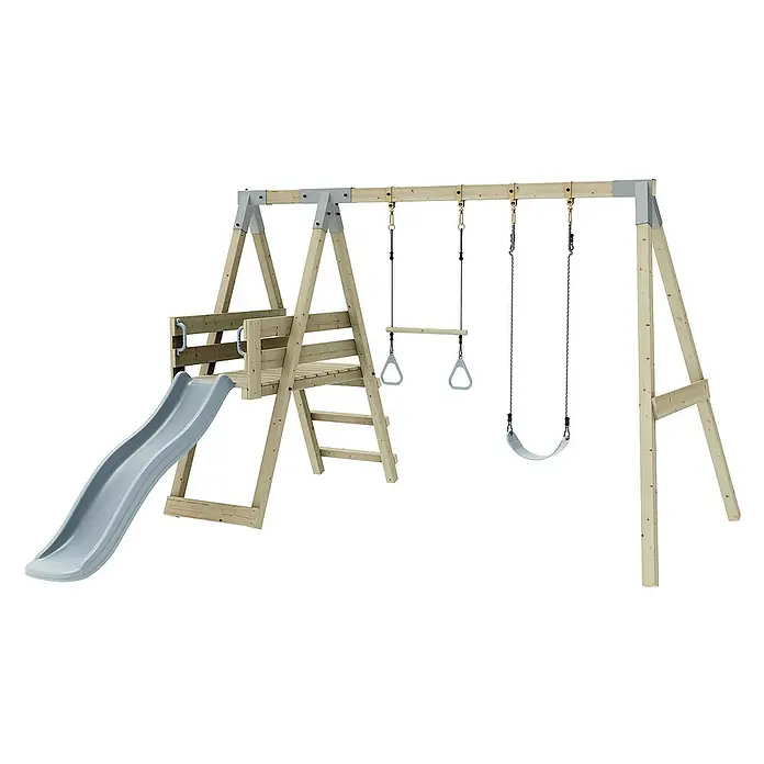 OutdoorToys Schaukel Schaukel Blaumeise - B x L: 291 x 391 cm, Holz - Das Bild zeigt ein Holzspielgerät mit einer Rutsche, Schaukeln und Turnringen, ideal für Kinder zum Spielen im Garten.
