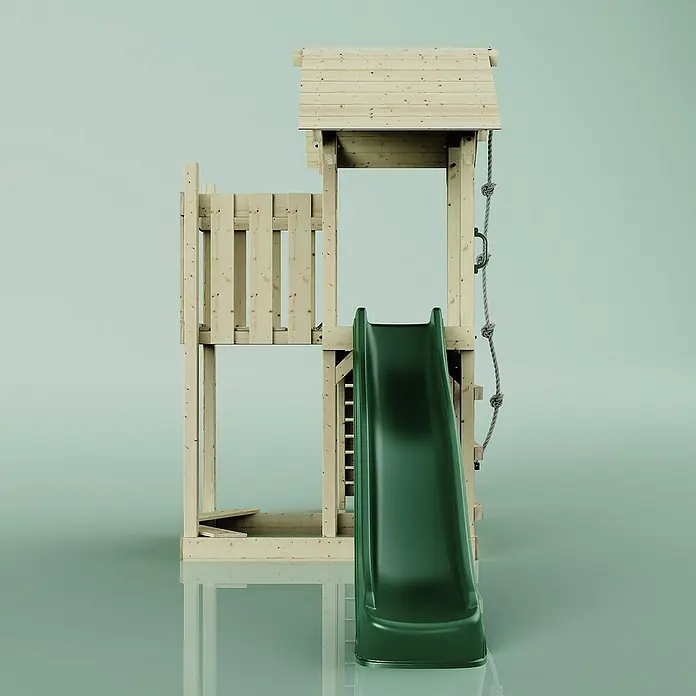 OutdoorToys Kinderspielturm Tromso - L x B x H: 153 x 357 x 273 cm, Grün - Eine Frontansicht eines Holzspielturms mit einer grünen Rutsche, Seilleiter und einem kleinen Haus auf einer ebenen Fläche.