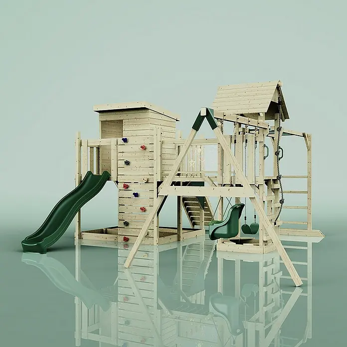 OutdoorToys Kinderspielturm Polarplay Malou - L x B x H: 562 x 503 x 274 cm, Grün - Das Bild zeigt ein detailreiches Holz-Spielhaus mit Rutsche, Kletterwand und Schaukel – ein Paradies für Kinder im Garten.