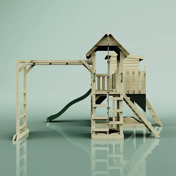 OutdoorToys Kinderspielturm Joost - Holz, Grün - Dieses Bild zeigt ein hölzernes Spielhaus mit Rutsche, Kletterwand und Schaukelgerüst auf reflektierendem Untergrund.