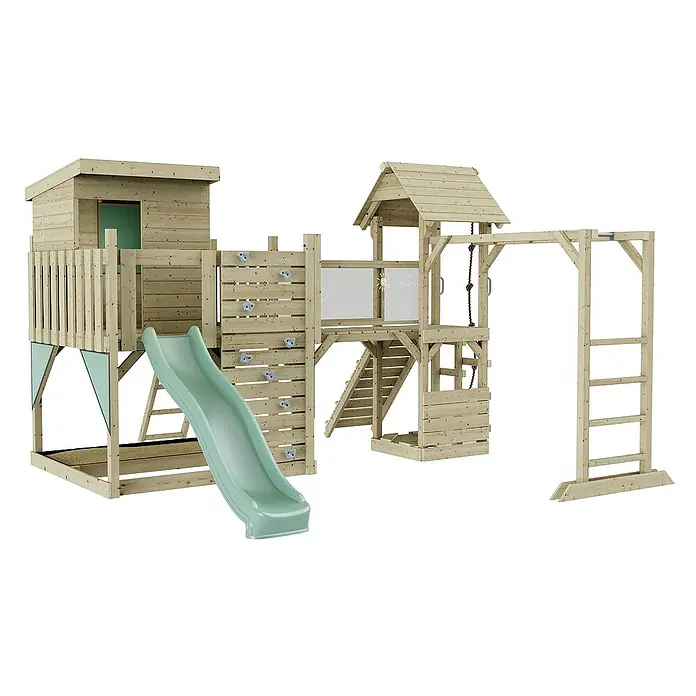 OutdoorToys Kinderspielturm Polarplay Joost - L x B x H: 444 x 406 x 274 cm, Grün - Ein detailreiches Bild eines Outdoor-Spielhauses aus Holz mit Rutsche, Kletterwand und weiteren Spielelementen.