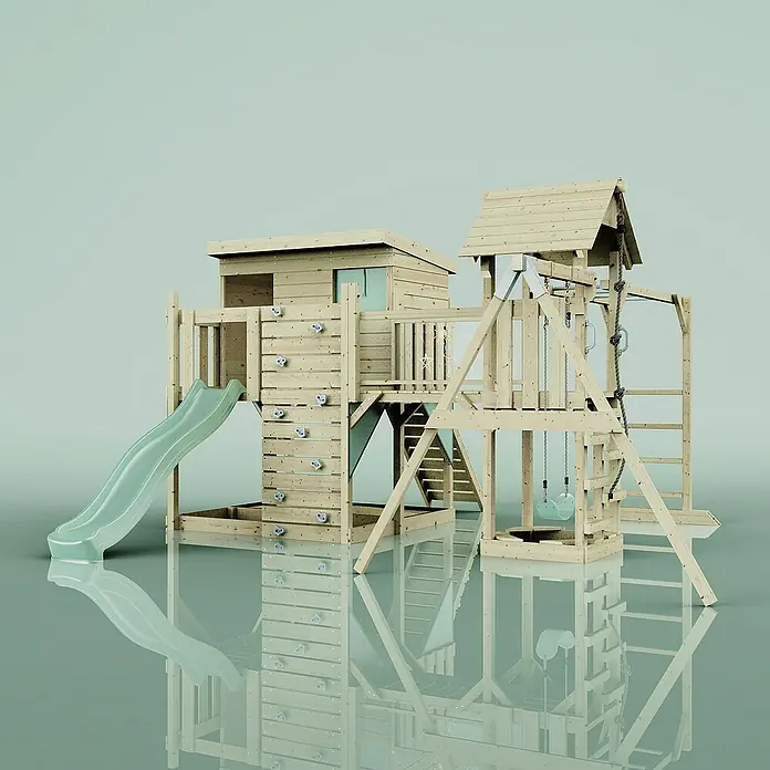 OutdoorToys Kinderspielturm Polarplay Inga - L x B x H: 400 x 503 x 274 cm, Grün - Ansicht einer hölzernen Spielanlage mit Rutsche, Kletterwand, Schaukel und Spielhaus, ideal für den Garten und aktive Kinder.