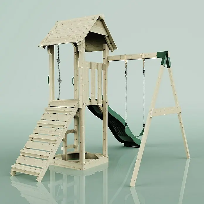 OutdoorToys Kinderspielturm Göteborg - L x B x H: 242 x 357 x 273 cm, Grün - Ein hölzernes Spielgerät mit Rutsche, Schaukel und Kletterwand vor einem einfarbigen Hintergrund. Ideal für stundenlangen Spielspaß im Garten.