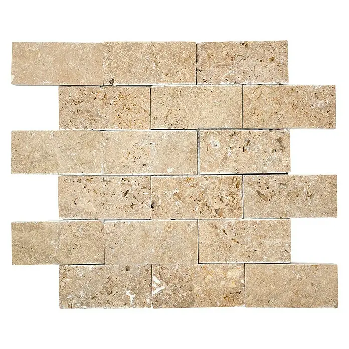 Mosaikfliese Brick Splitface X3D 42774 - 30,5 x 29 cm, Braun, Matt - Beige Naturstein-Wandfliesen mit horizontaler Ausrichtung, ideal für rustikale Innenräume. Die Fliesen zeigen einzigartige Texturen und Farbtöne.
