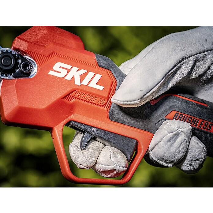 Skil PWRCore 20V Accu-snoeischaar + Gratis Accu Compressor (20 V, Li-ion, Excl. accu, Max. takdikte: 28 mm) | BAUHAUS
