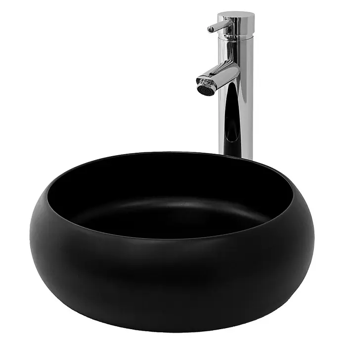 LuxeBath Aufsatzwaschbecken Rund Ø35x12 cm Schwarz Ablaufgarnitur Schwarz - Ohne Spezialglasur, Schwarz - Nahaufnahme eines schwarzen Aufsatzwaschbeckens mit einem modernen Chromwasserhahn. Ein elegantes Design für moderne Badezimmer.