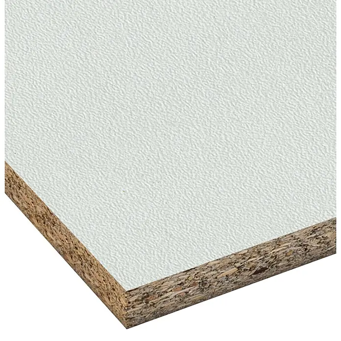 Spanplatte nach Maß - Stärke: 19 mm, L x B: 280 x 207 cm, Lichtgrau Perl - Nahaufnahme einer beschichteten Spanplatte mit weißer Oberfläche und sichtbarer Holzstruktur an der Kante.
