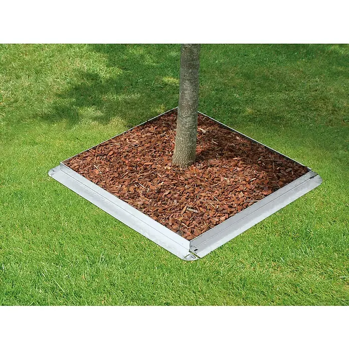 Bellissa Rasenkante Comfort - 118 x 9 cm, Metall, Verzinkt, Mähkante - Baumschutz mit Metalleinfassung und Mulch. Eine stilvolle und funktionale Lösung für den Garten.