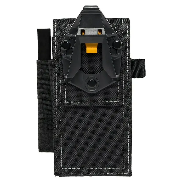 ToughBuilt ClipTech Soporte para teléfono móvil - Negro/Amarillo - Una bolsa de herramientas negra ToughBuilt con un sistema de clip prominente y costuras blancas robustas, ideal para profesionales.